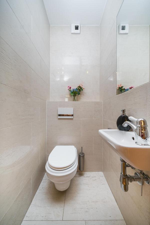 Glam Brewery Suite Краків Екстер'єр фото
